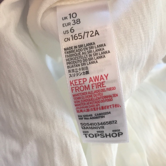 TOPSHOP (NWT) tank top. - Picture 4 of 4